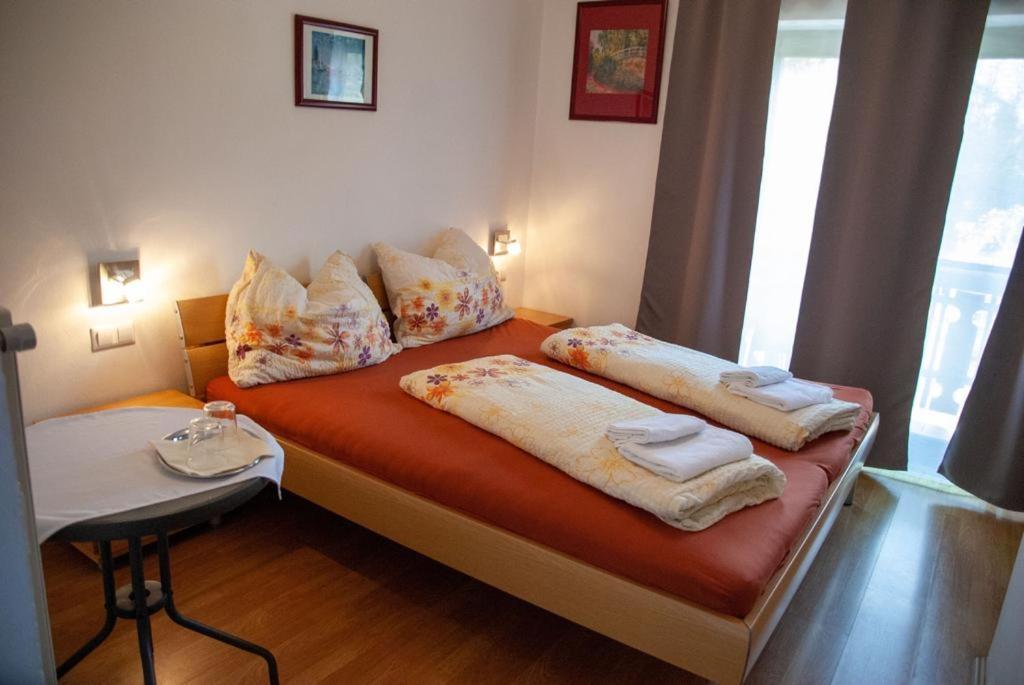 Gasthof Waldwirt Sankt Kanzian am Klopeiner See Kültér fotó