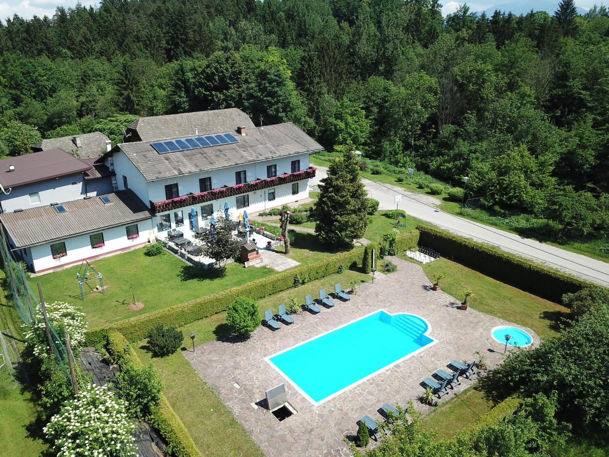 Gasthof Waldwirt Sankt Kanzian am Klopeiner See Kültér fotó